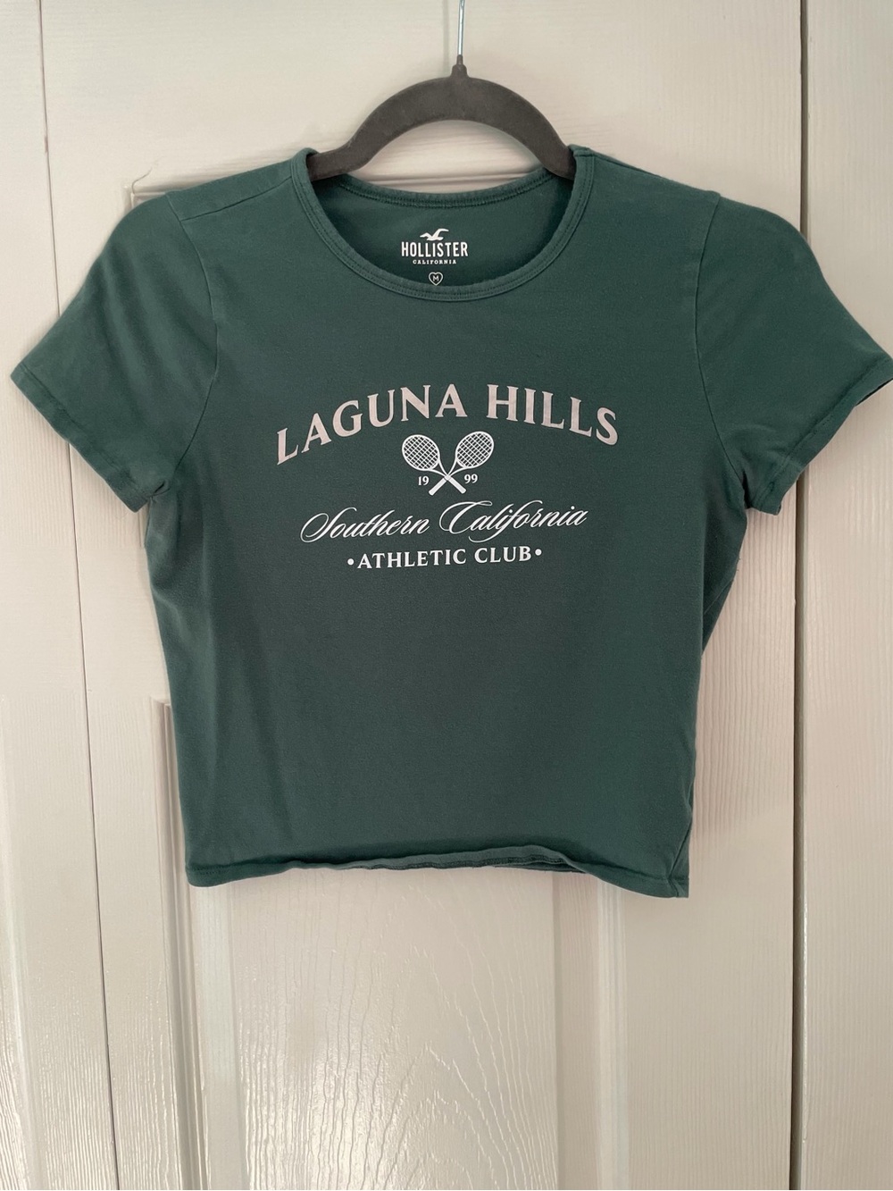 Hollister Forest Green Laguna Hills Graphic Crop Tee